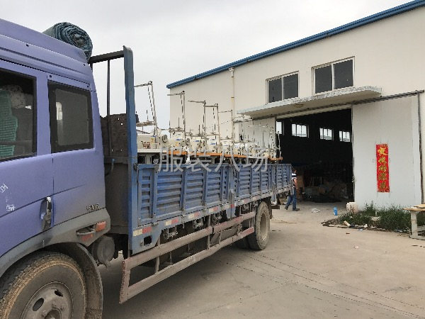 大量收购缝纫设备，面料衣服等一切库存-第7张图片