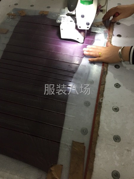 专业加工冲棉拍棉棉衣-第4张图片