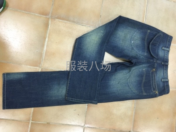 专业牛仔服装生产-第14张图片