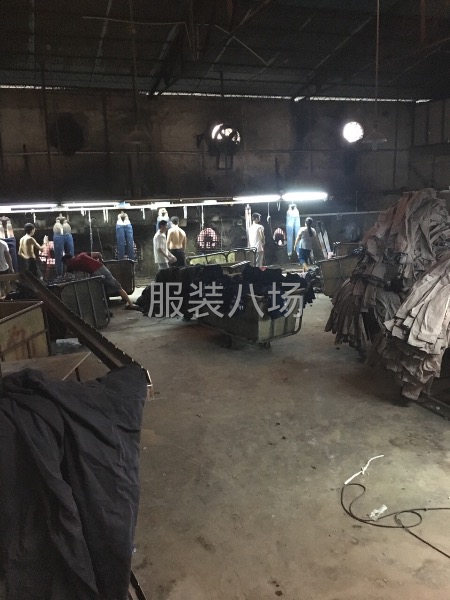 专业牛仔服装生产-第31张图片