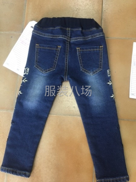 专业牛仔服装生产-第40张图片