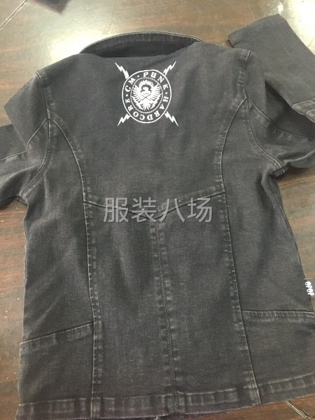 专业牛仔服装生产-第66张图片