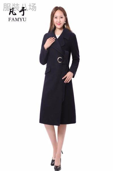 新款品牌女装现货:皮毛一体、毛尼大衣、打底衫-第9张图片