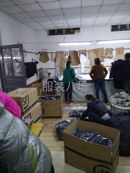 大连天恩服装厂十年专业加工定制高档双面男女款羊绒大衣-第11张图片