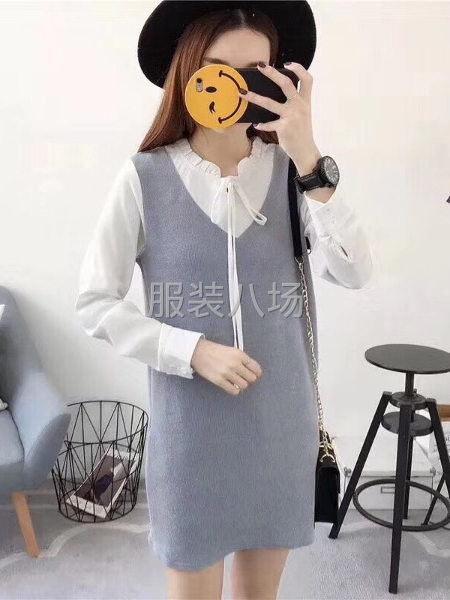 华中服装市场尾货服装货源批发-第1张图片