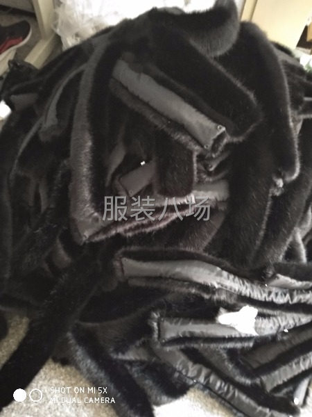 仿毛激光切割！毛领上里布-第2张图片