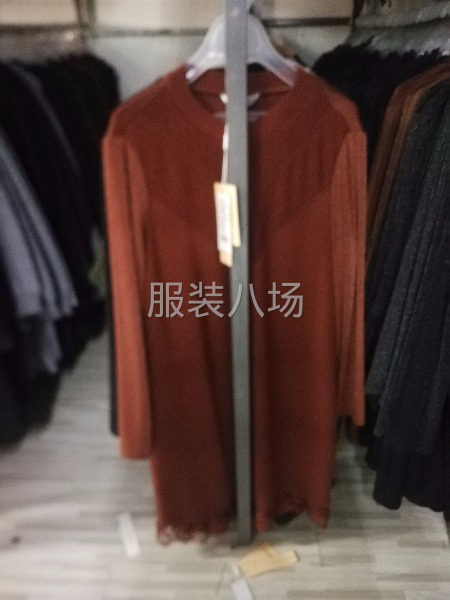 女裝品牌折扣店特賣展會貨源批發供應-第3張圖片