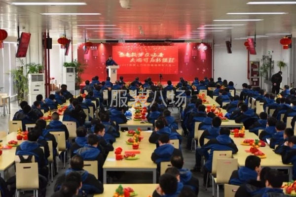 专业生产冲锋衣，复合软壳衣，摇粒绒-第4张图片