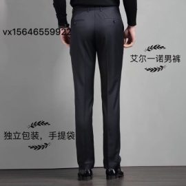 undefined - 男士品牌裤子，品牌T恤 - 图7