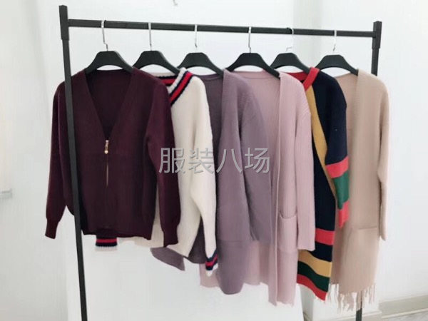 包芯纱毛衣5000件低价批发-第3张图片