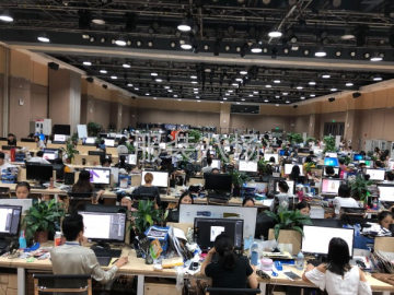 undefined - 服装新款，定向开发，广州最大服装设计公司 - 图1