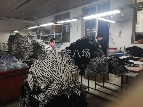 承接服装来料加工裁缝包，接单独裁剪-第2张图片