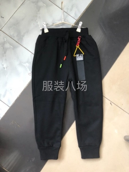便宜服装批发-第1张图片