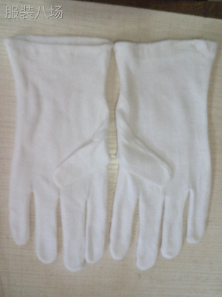 我有一批棉毛手套要卖，有需要的请联系，九毛钱一付，是二等品-第3张图片