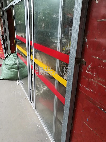 专业加工泳衣  另加工专机打枣 反带（出猪肠带）-第1张图片