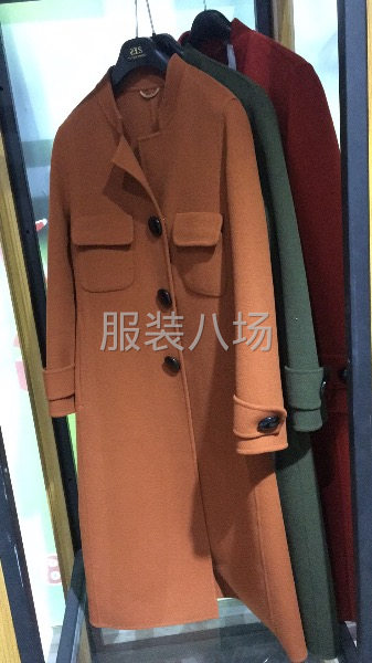 品牌折扣连衣裙批发,春款外套批发,外贸尾货杂整款批发-第1张图片