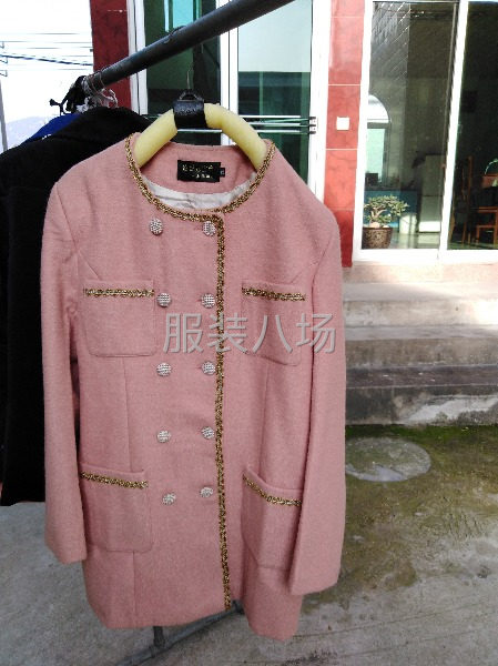 青中老年精品女服装-第5张图片