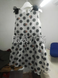 undefined - 以梭织，棉服羽绒服，羊绒等四季装为主，做工精细 - 图2