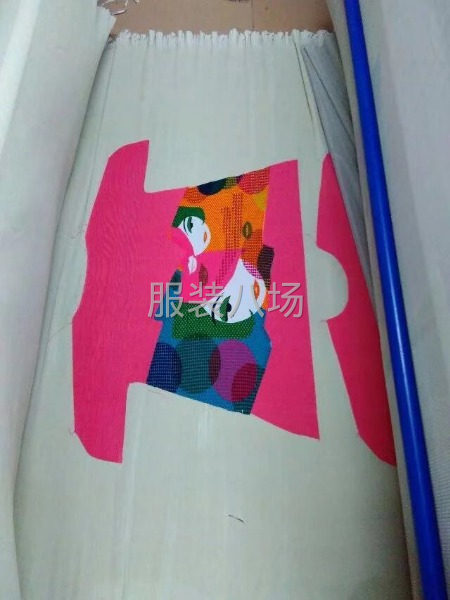 本廠承接服裝壓褶(百折)加工-第1張圖片