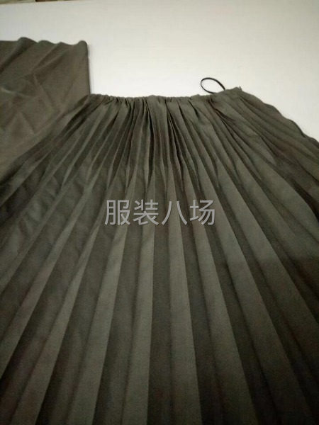 本廠承接服裝壓褶(百折)加工-第2張圖片