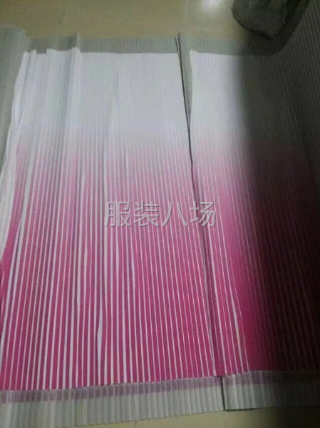 本廠承接服裝壓褶(百折)加工-第6張圖片