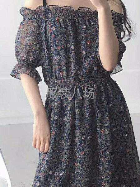 长期批发各类韩国女装,网红女装