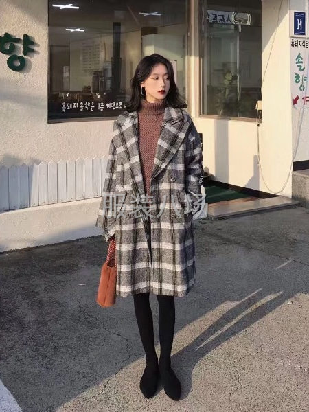 春夏款女装批发品种多款式好-第4张图片