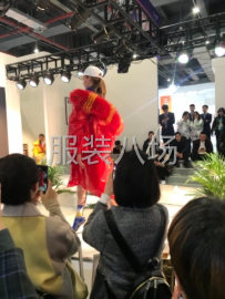undefined - 爆款女装羽绒服火爆招商中………… - 图4