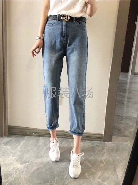 女士牛仔长裤三百多条亏本处理10元一条，-第8张图片
