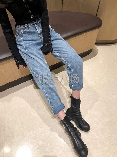女士牛仔长裤三百多条亏本处理10元一条，-第7张图片