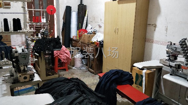 服装专机加工，打平眼，拉裤腰，拉捆条，拉下兰。-第1张图片