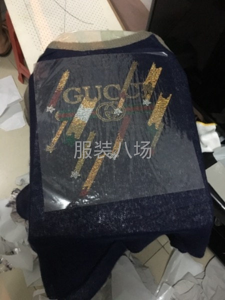深圳地区接服装烫钻排图加工（可包烫）詹-第1张图片