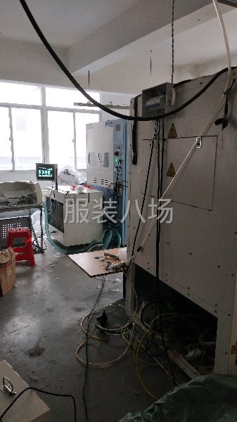 承接各大品牌羽绒服充绒，充棉加工-第4张图片