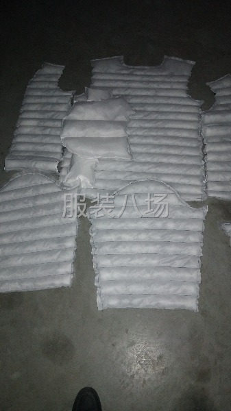 承接各大品牌羽绒服充绒，充棉加工-第9张图片
