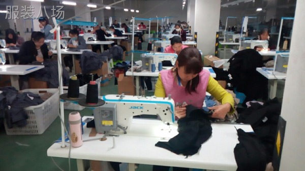 50人工厂承接各类服装加工-第1张图片