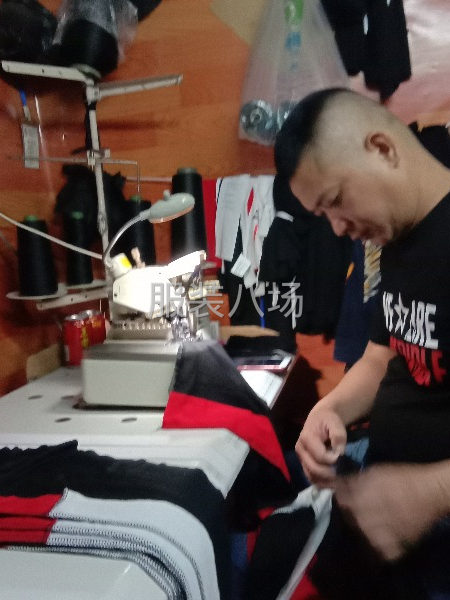 承接梭织和针织的服装，网单.小单量及船头样都内行-第1张图片