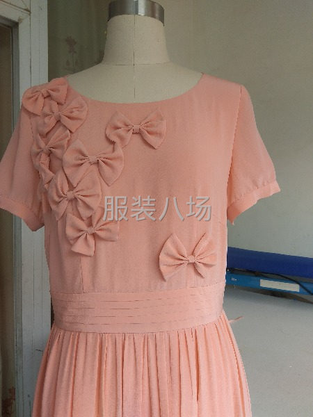 承接中高端样衣，定制女装加工-第7张图片