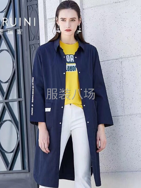 品牌折扣女装低价服装货源-第8张图片