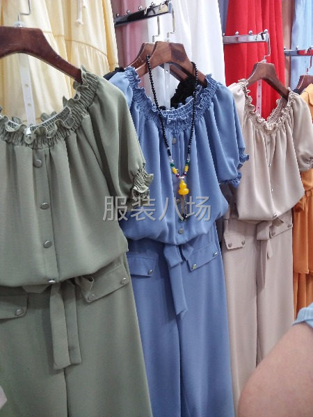 本厂专业加工女装，-第1张图片