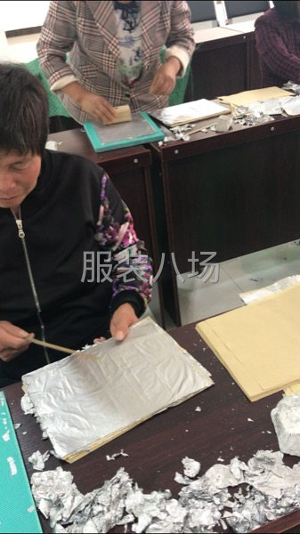 手工锡纸外发，有做的和我联系，量大-第1张图片