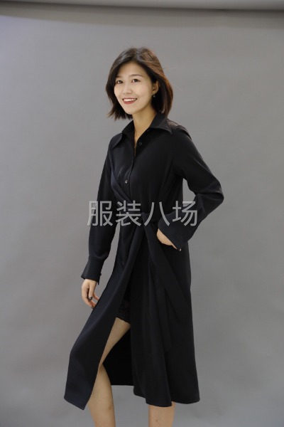 深圳原创设计女装，欢迎各大：品牌商，区域连锁代理，档口批发，-第1张图片