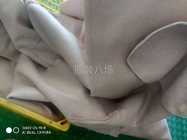 承接羊绒大衣手工缝制活-第1张图片