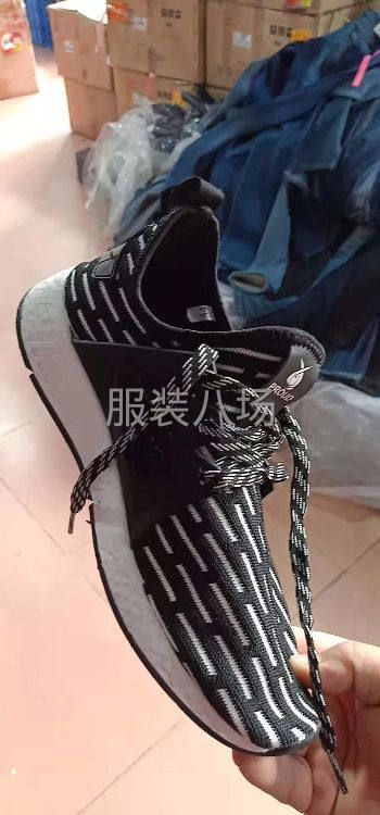 几万双正品品牌男女运动鞋，100双起批，有量有价，欢迎批发-第2张图片