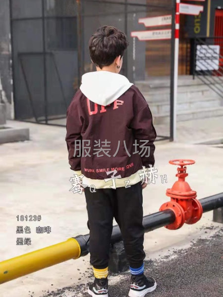 一手貨原服裝批發(fā)-第2張圖片
