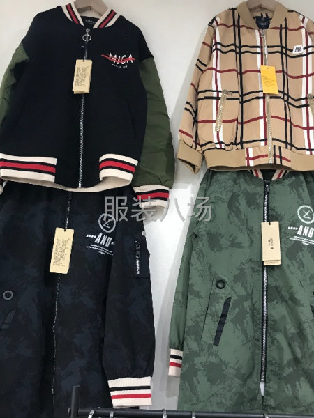 中大童风衣夹克1000件左右，可以混批-第5张图片