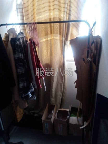 承接服装设计/打版/加工-第1张图片