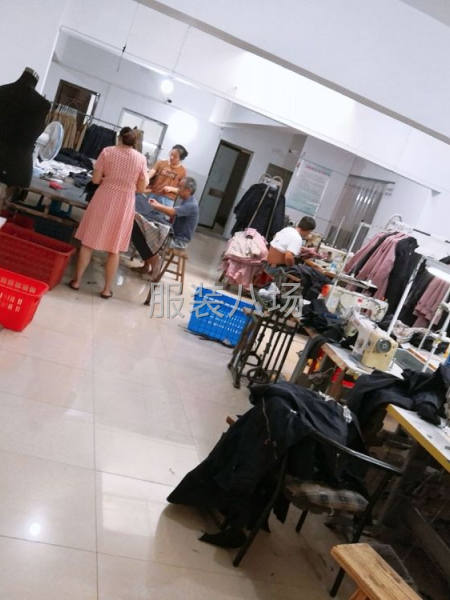 我厂有车位40人，长年做品牌加工，欢迎新老客户长期合作-第1张图片