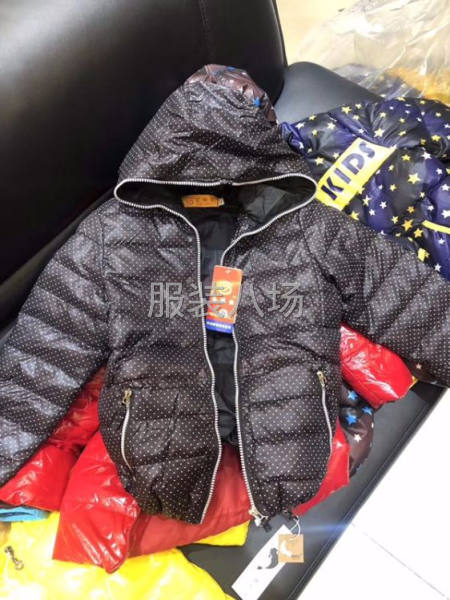 21一件，童装羽绒棉服，100件起批，总共700件，小视频实-第1张图片