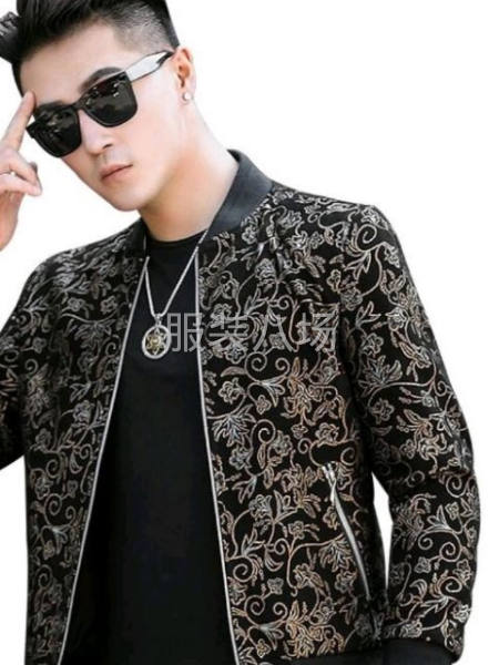 侯庄大槐树承接服装加工-第1张图片