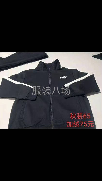 休闲运动服套装-第3张图片
